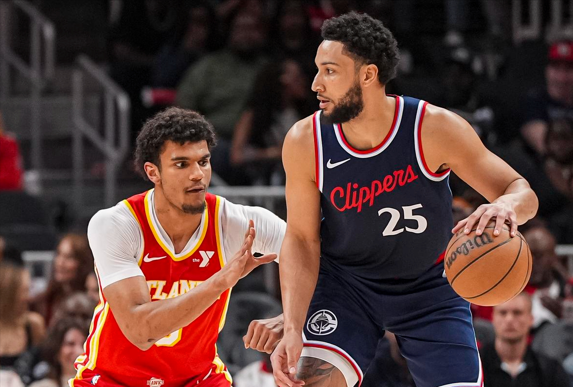 超六底薪签约尼克斯，勇士被小库坑惨，西帝距离退役又近一步