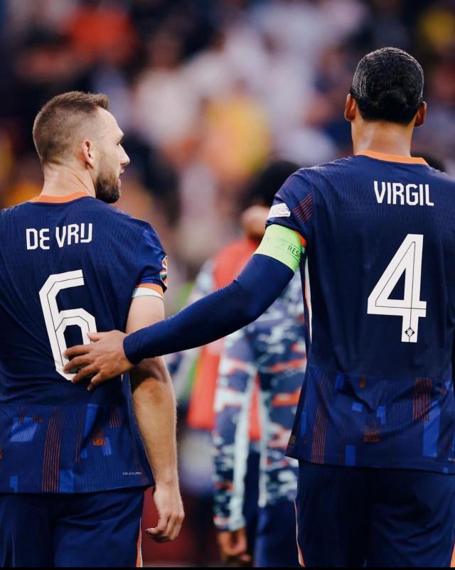 7m体育-【复盘】荷兰严守科曼战术铁律 众将实现自我救赎