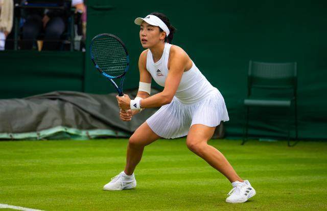 7m体育-【早报】你留下！曼联官宣腾哈赫续约至2026年！