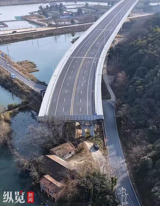 7m比分足球即时比分-纵览热点|计划投资上亿元,湖南常德一大桥停工成“断头桥”,沦为“摆设”六七年,当地:主要受政策调整所致,暂无启动计划