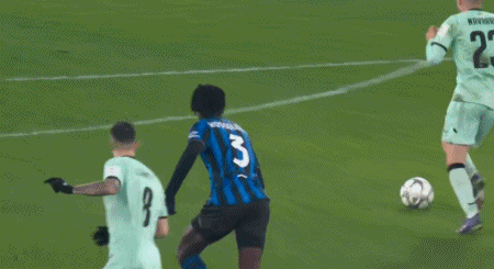 毕尔巴鄂竞技3-2逆转亚特兰大，纳瓦罗两传一射，古鲁泽塔、塞拉诺破门