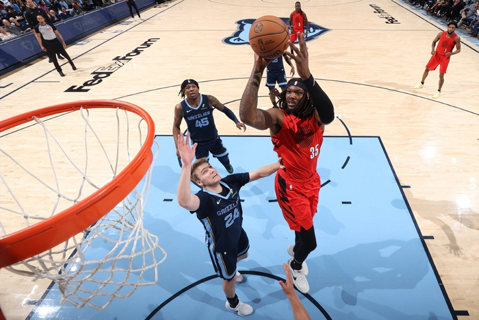 7m体育-开拓者三杀灰熊!霍勒迪35分5板11助,格兰特30分9板,罗威20+11|三分球|罗伯特·威廉姆斯三世|罗伯特-威廉姆斯|波特兰开拓者队|孟菲斯灰熊_新浪新闻