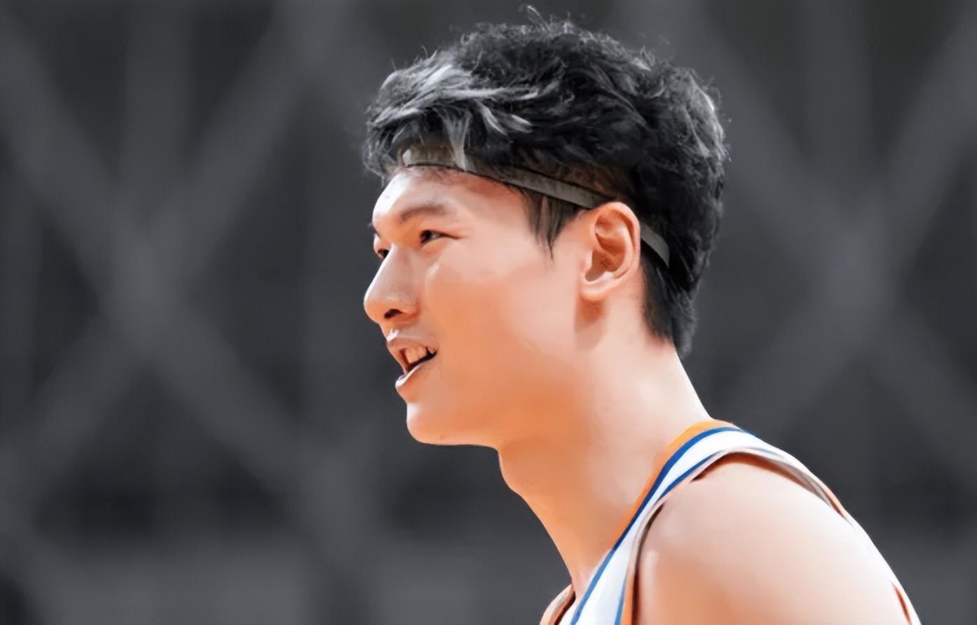 7m体育-上海110-80战胜福建 球员评价:弗格满分,洛夫顿良好,10人及格