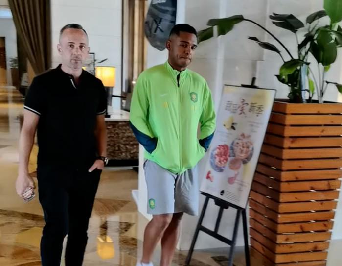 7m体育官网-抵达海口，北京国安外援达万已经归队